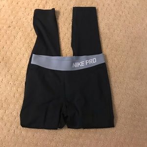 Nike leggings